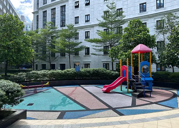 Aparthotel Condotel Across Naia T3 81 Newport Blvd